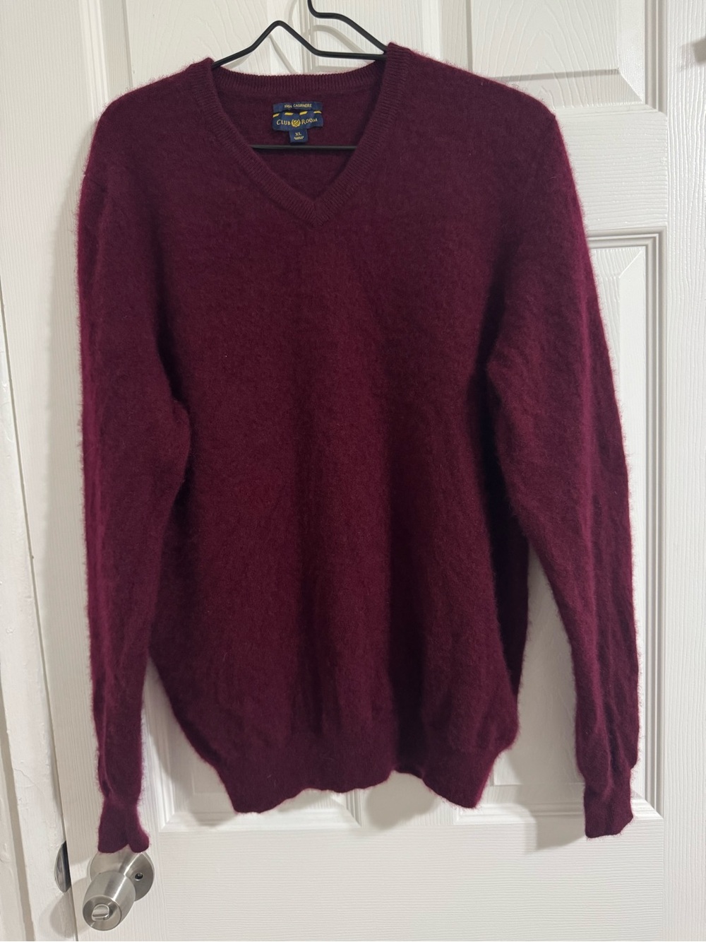 Club Room Men's V-Neck Sweater - Wine Burgundy